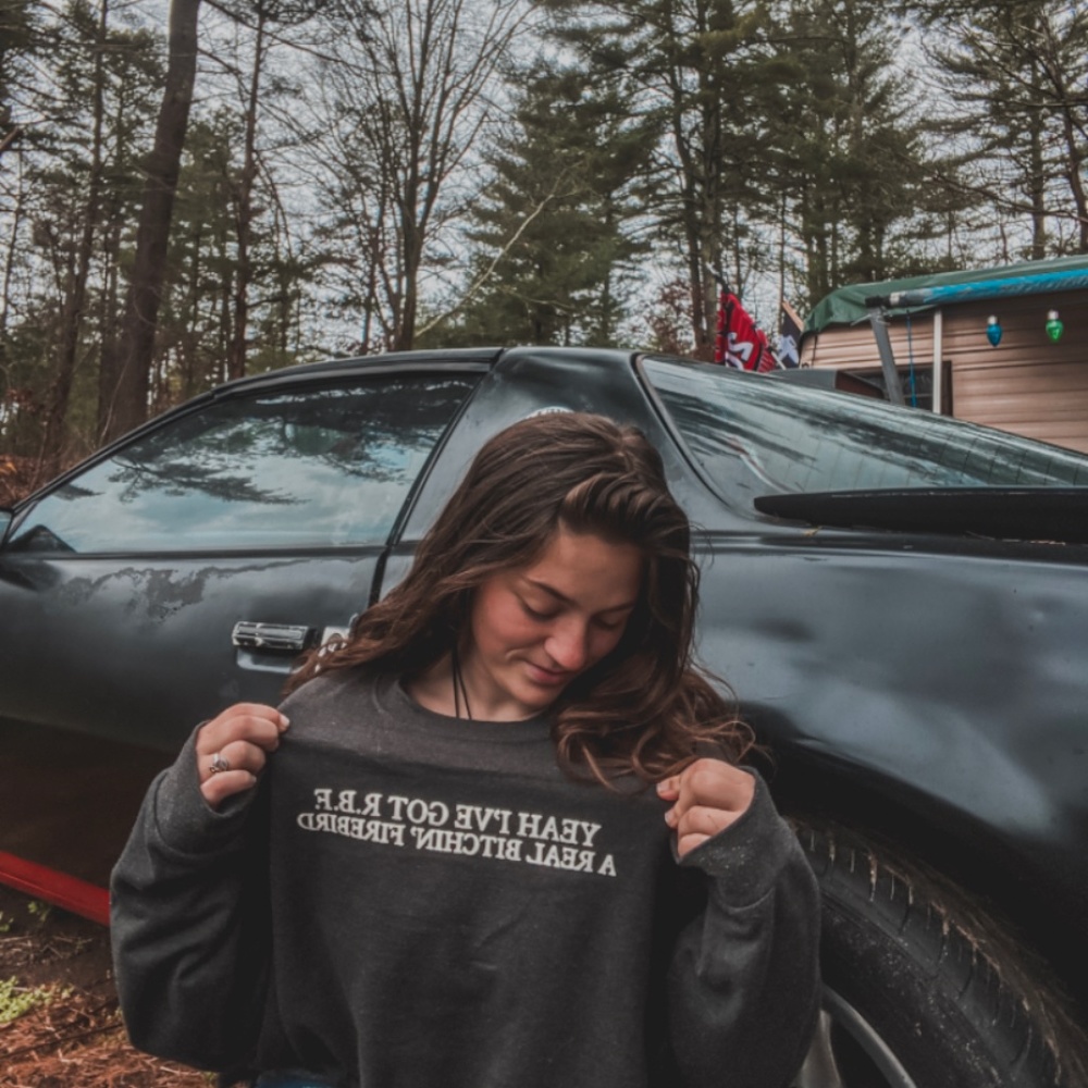 Meet your Posher, Becca